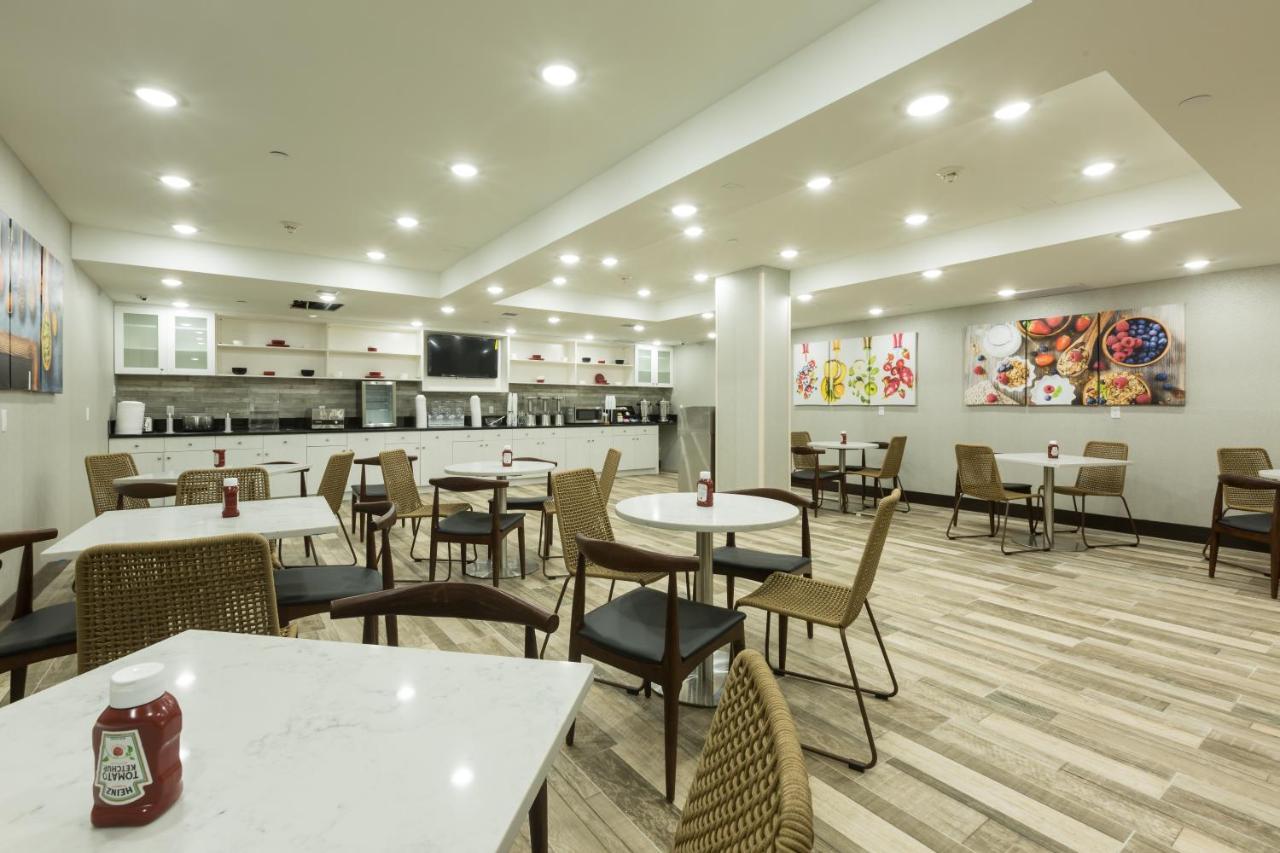 Hotel Ninety Five - Jfk Airport Нью-Йорк Экстерьер фото