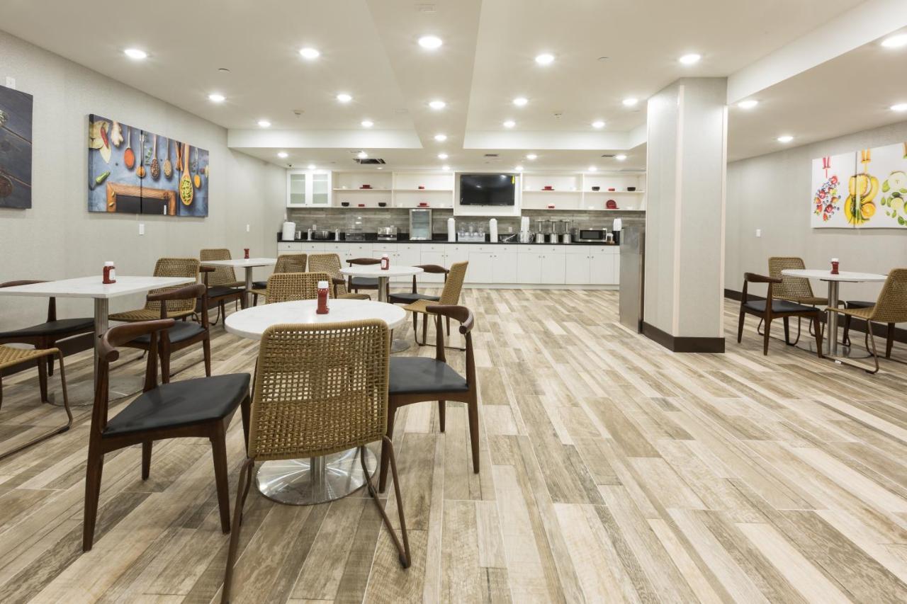 Hotel Ninety Five - Jfk Airport Нью-Йорк Экстерьер фото